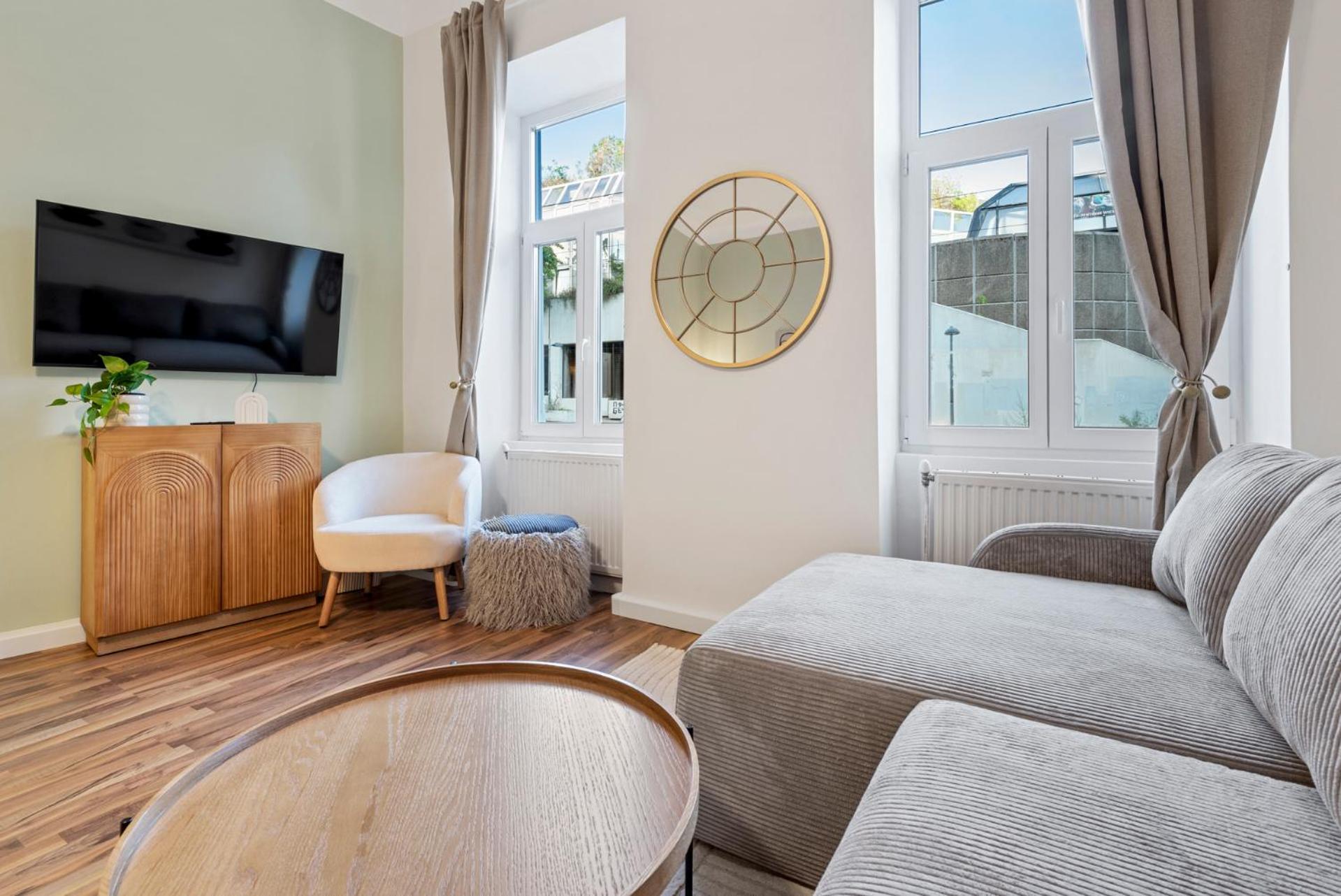 Cozy City Apartment - 15 Min To City-Centre - Contactless 24H Check-In Відень Екстер'єр фото