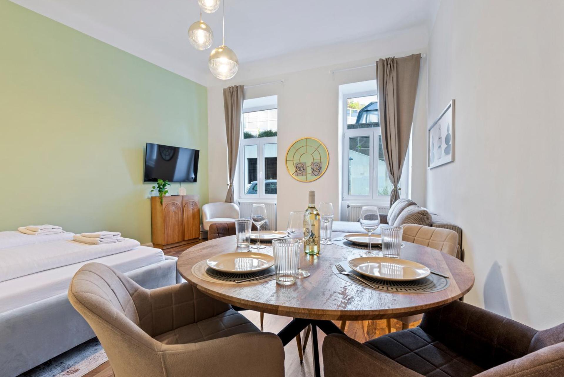 Cozy City Apartment - 15 Min To City-Centre - Contactless 24H Check-In Відень Екстер'єр фото